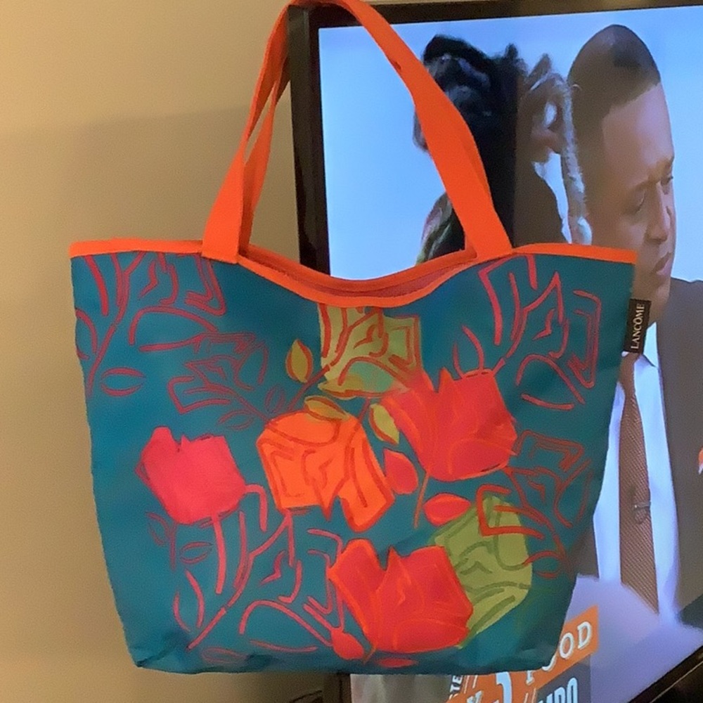 Beautiful cloth floral tote